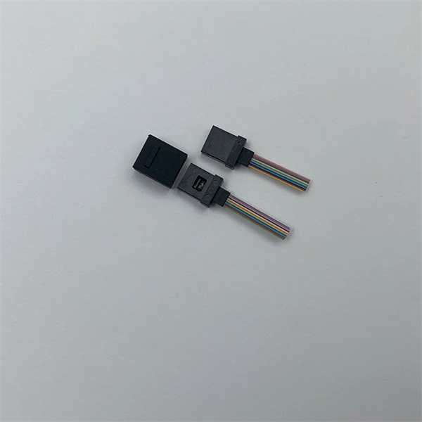Cost-effective linearly driven pluggable optical LPO