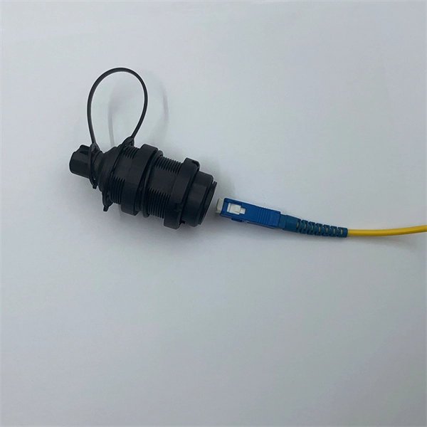 Mpo jumper male connector