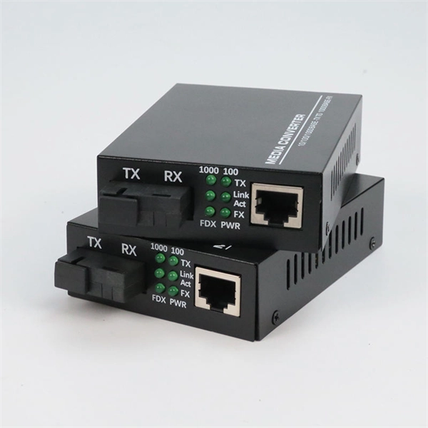 Does the aggregation switch have an Ethernet port 